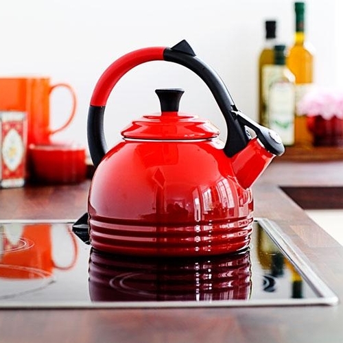 Коллекция Чайники для плиты Le Creuset