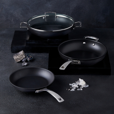 Сковорода сервировочная 30 см Toughened Non-Stick Le Creuset